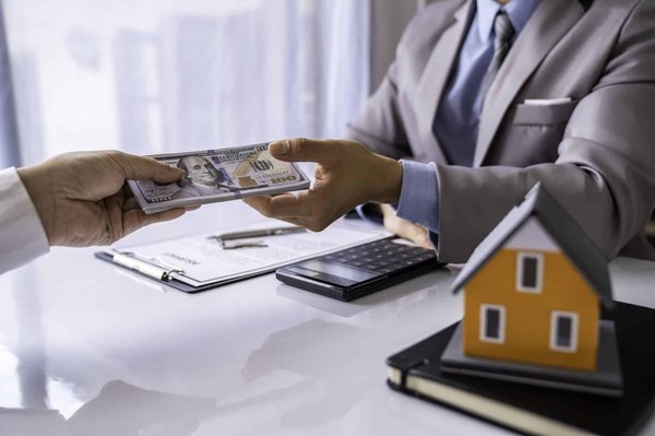 Que faut-il savoir sur la caution personne physique lors d'une location ?